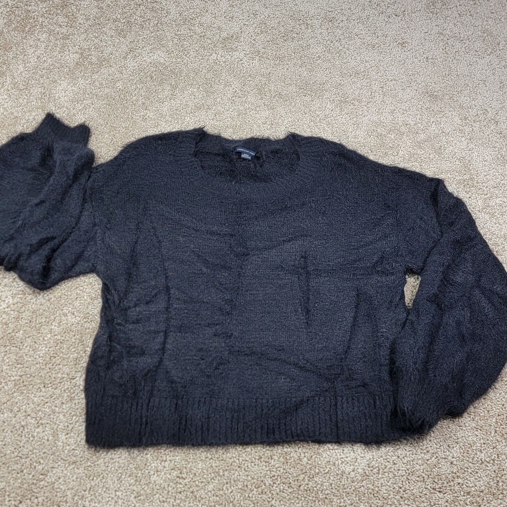 American Eagle Womens Black Fuzzy Eyelash Knit Pullover Sweater Size M Relaxed